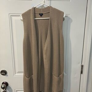 Tan Sleeveless Sweater Vest